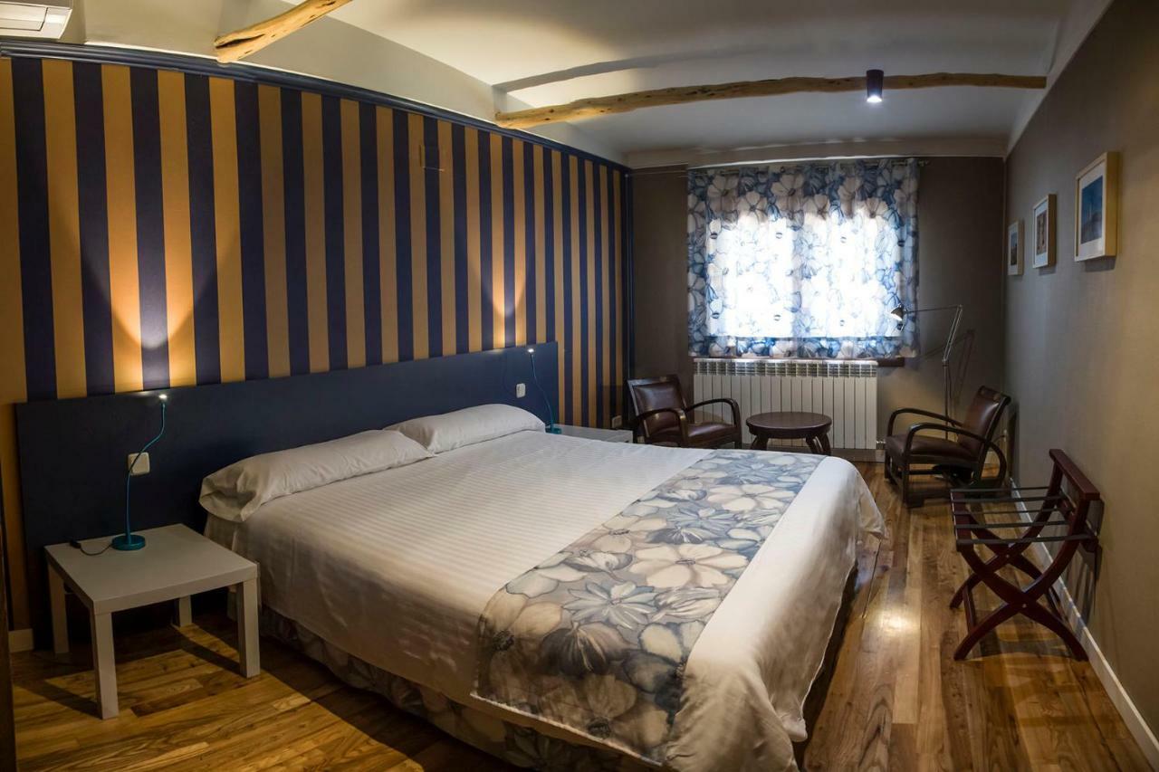 Apartamentos Rurales De La Sexma Del Sabinar Corduente Dış mekan fotoğraf